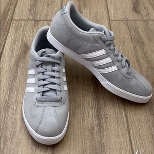 NWOT Adidas Neo Sneakers